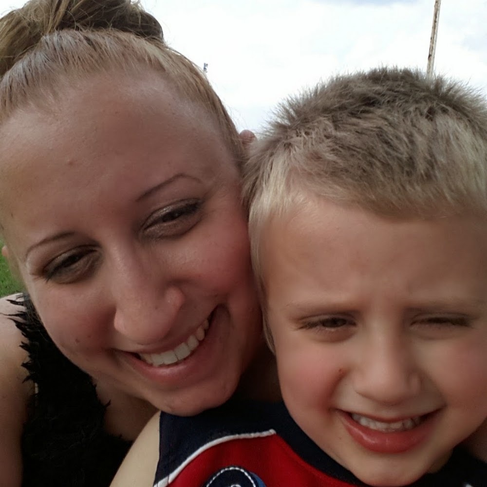 Meet your Posher, Ronit